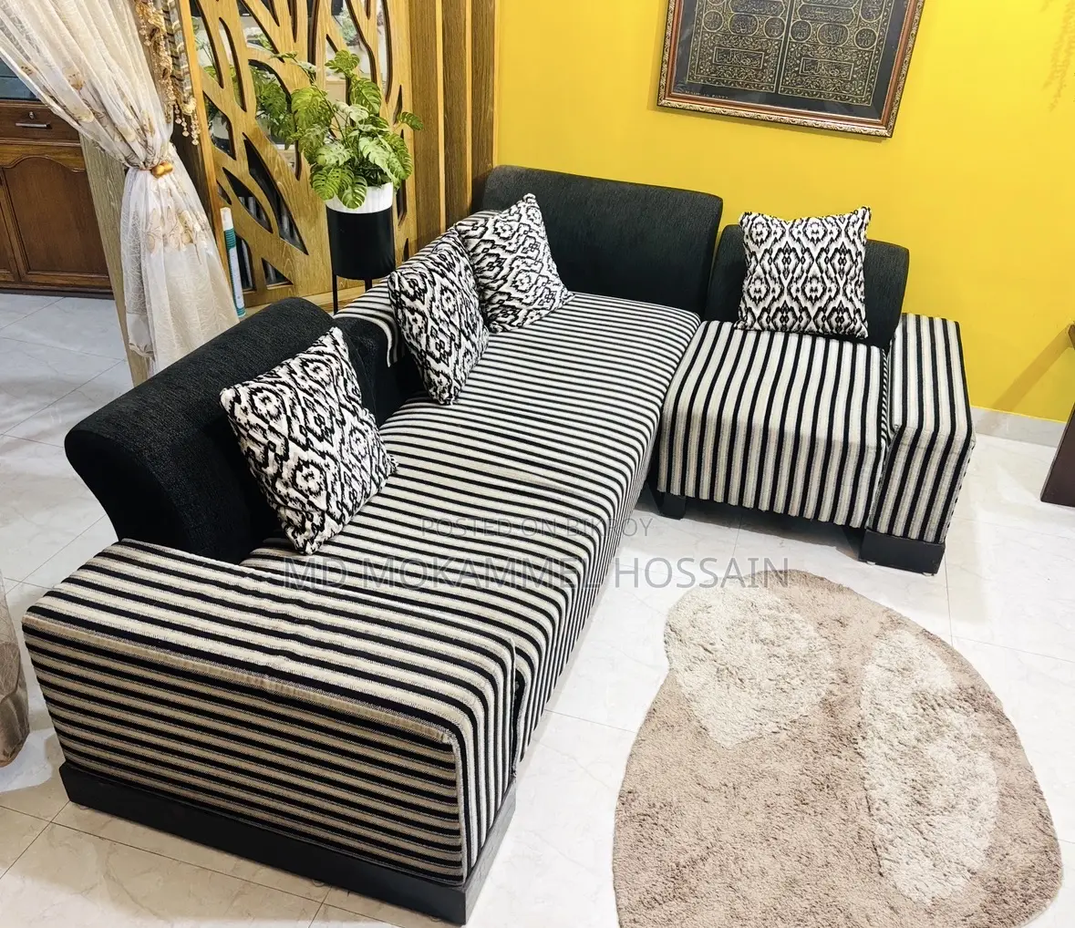 Sofa: L-shaped Sofa (Otobi)