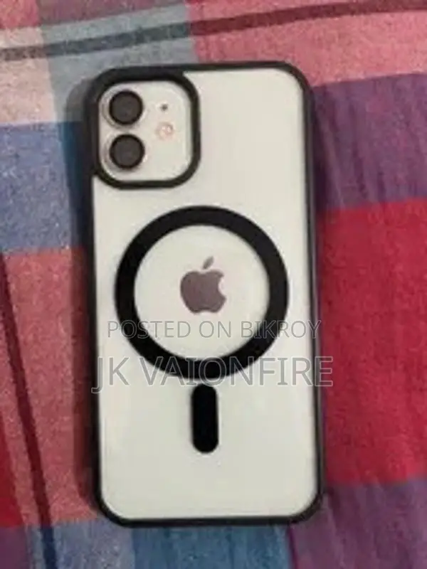 Apple iPhone 12 in Excellent Condition (Used)