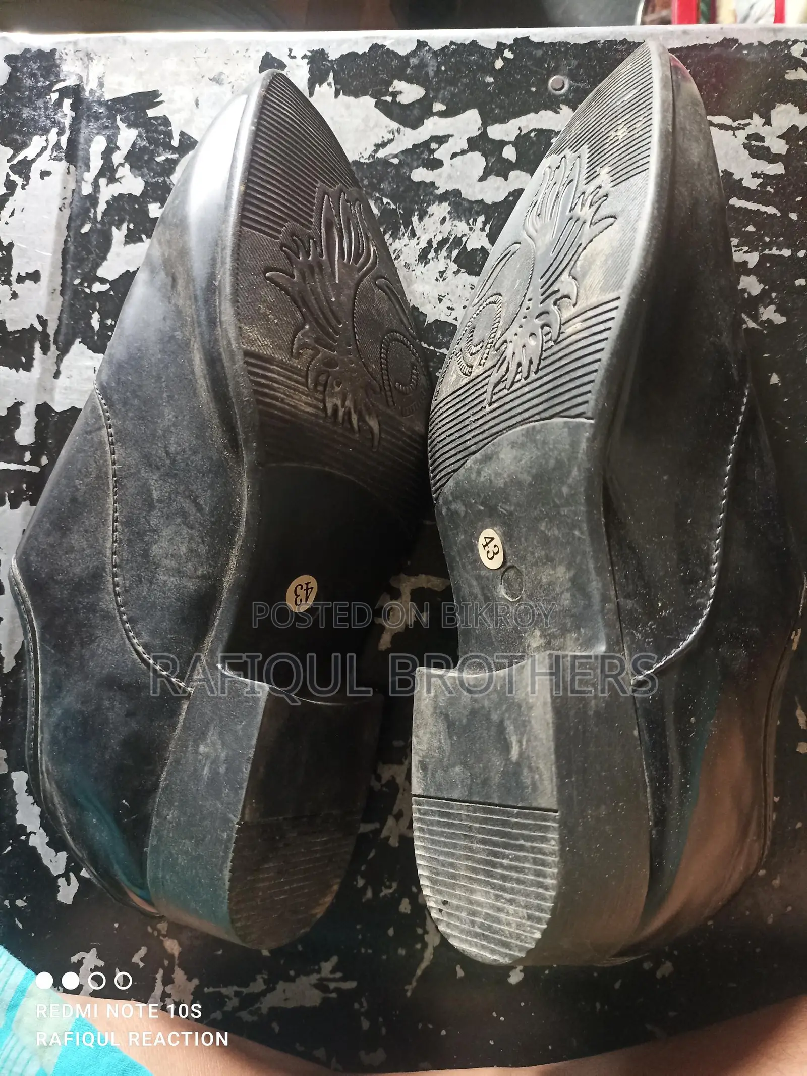 New Shoe Number 43