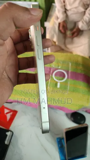 Apple iPhone 14 (Used)