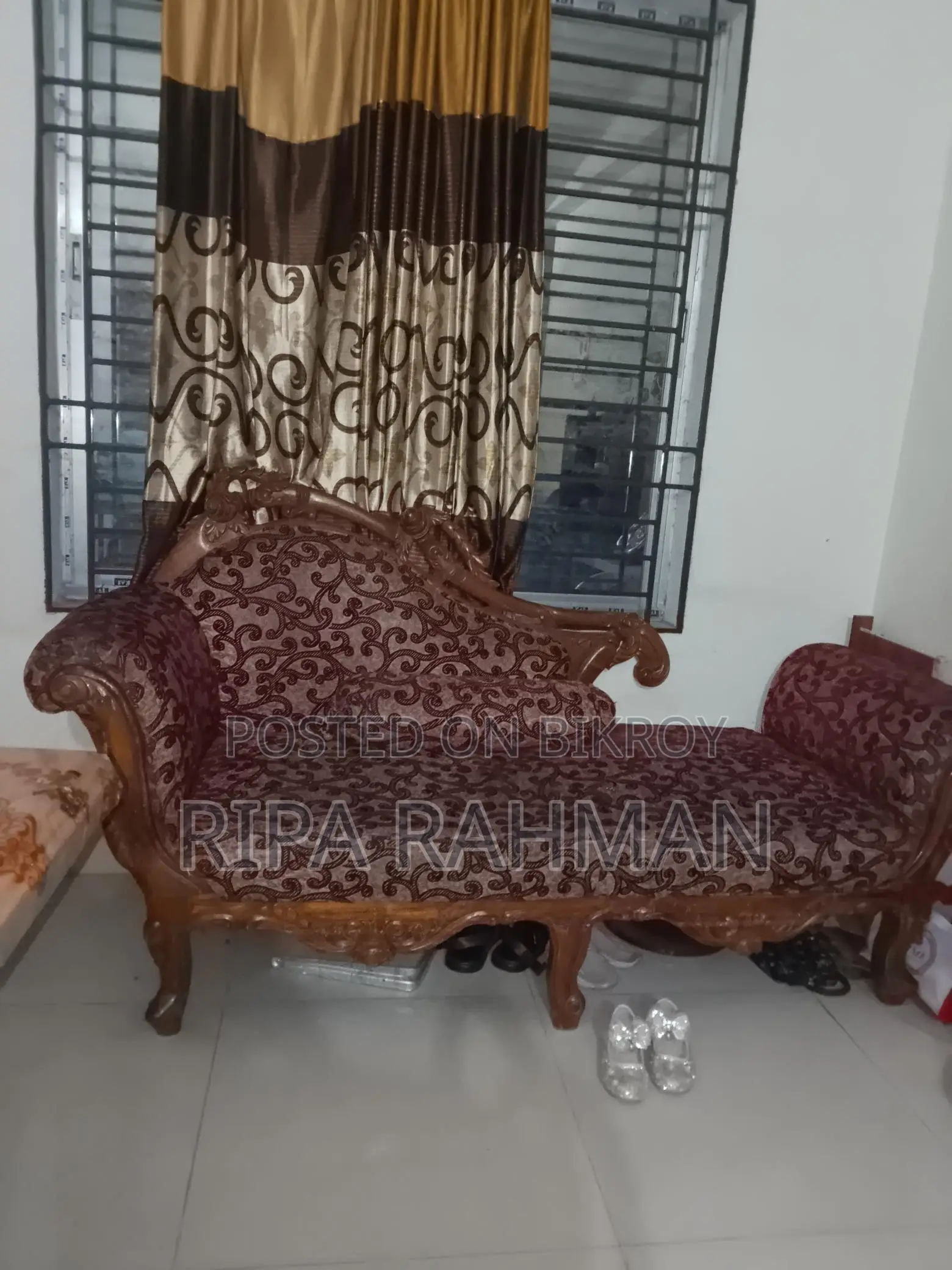 Teak Wood Divan