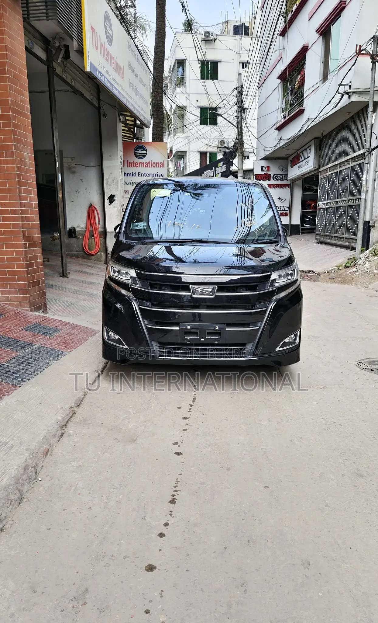 Toyota Noah PUSH 2021