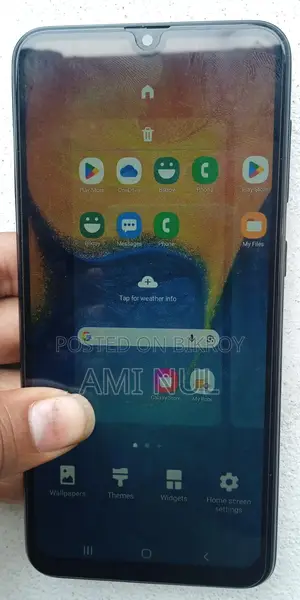 Samsung Galaxy A20 3/32 (Used)