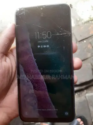 স্যামসাং গ্যালাক্সি এ১০ ২/৩২ (ব্যবহৃত)