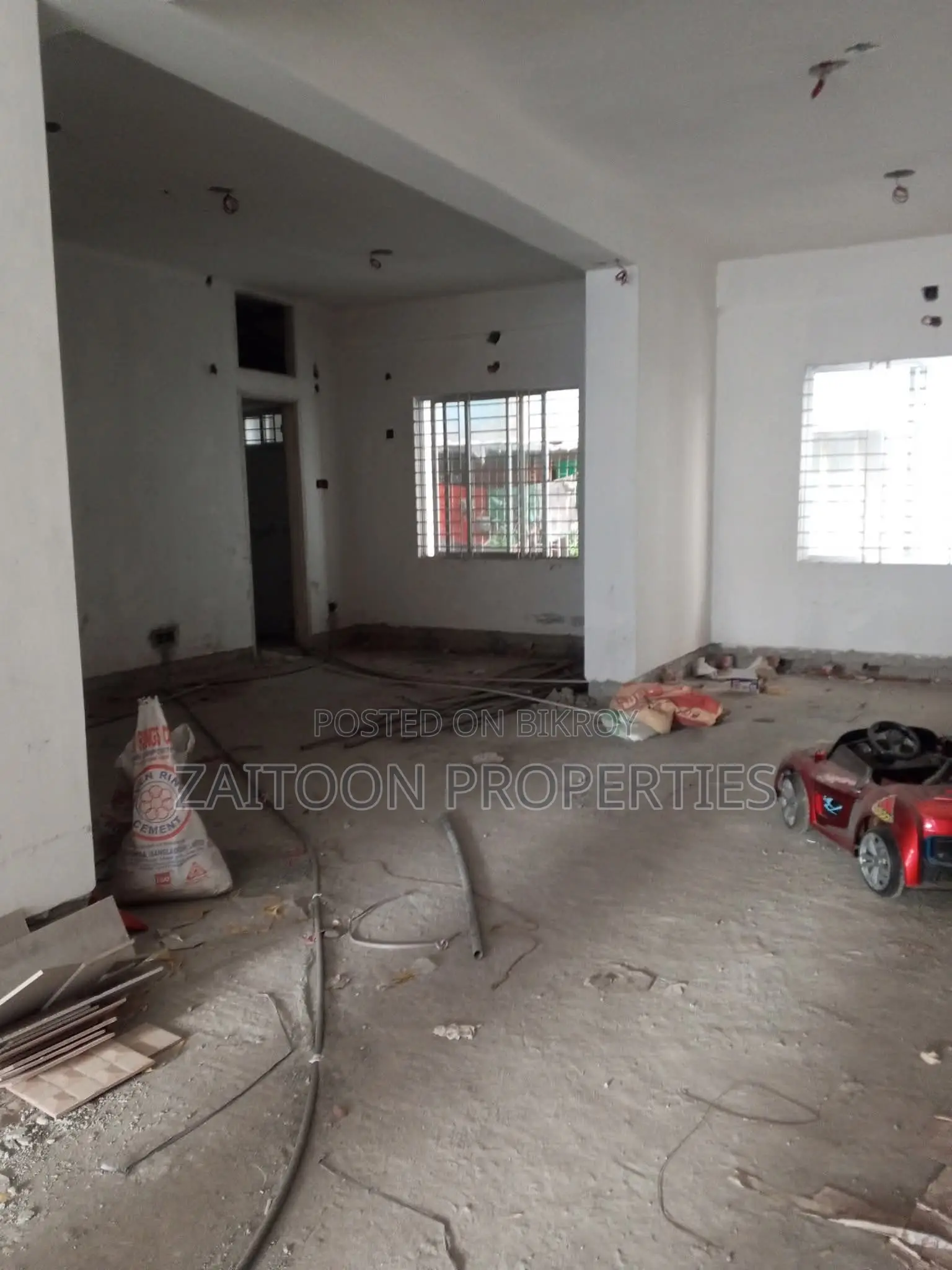 Commercial Space for Sale
