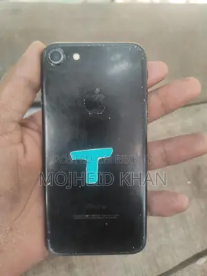 Apple iPhone 7 (Used)