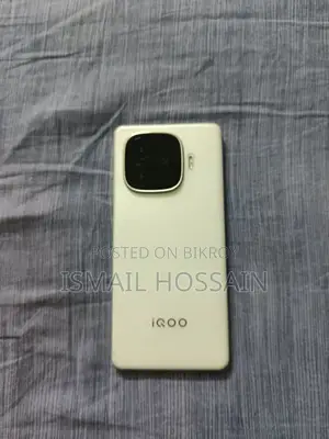 iQOO Z9 Turbo 5G (Used)
