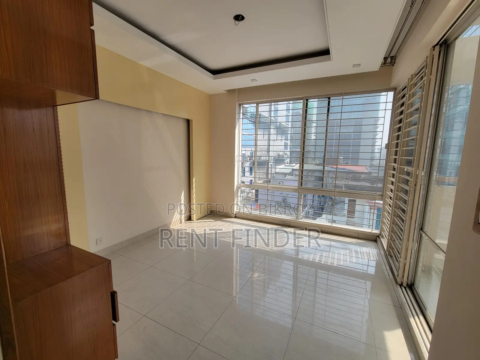 Luxur Furnished Apartment