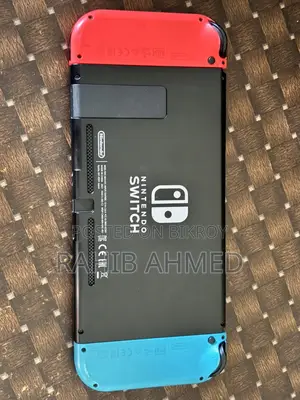 Nintendo Switch (v2)