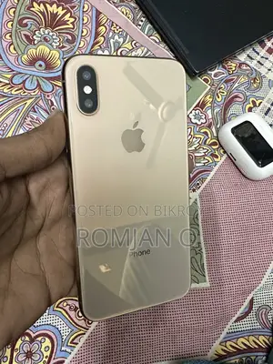 Apple iPhone XS (Used)