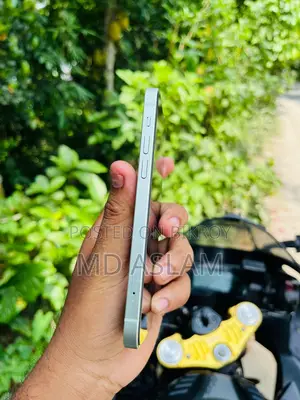 Apple iPhone 12 . (Used)