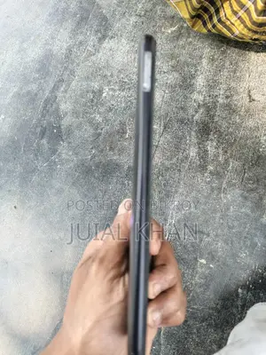 Samsung Galaxy A50 (Used)