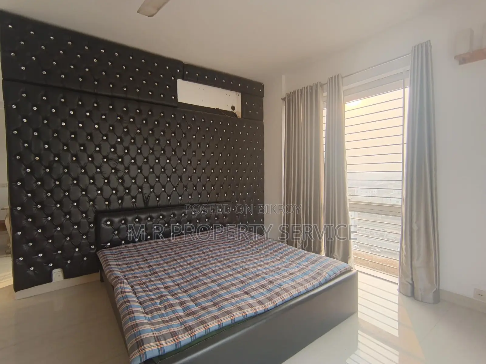 Banani Exclusive Fully Furnished Apartment Rent