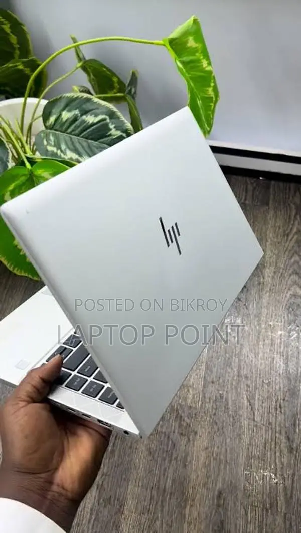 ২৫৬জিবি এসএসডি+৮জিবি র‍্যাম / এইচপি আই৫ ৮ম জেনারেশন: এলিটবুক ৮৪০ জি৬