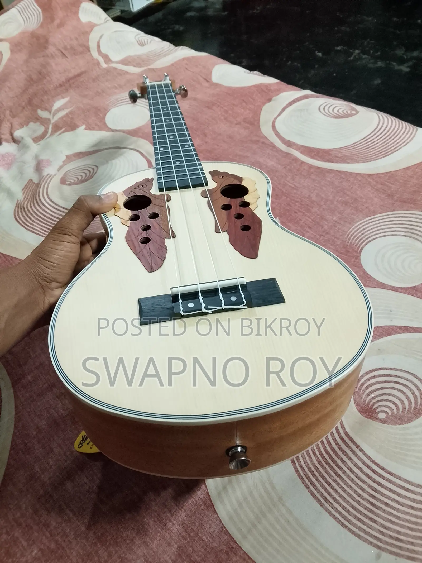 26-inch Ukulele