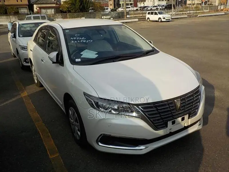 Toyota Premio F-L Pack.. 2020