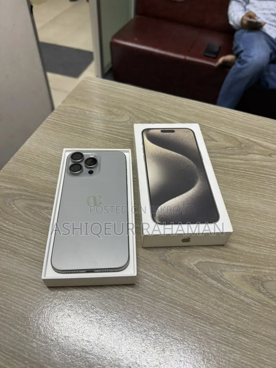 Apple iPhone 15 pro max 256GB (Singapore) (Used)