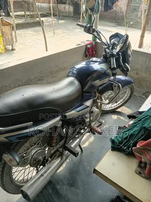Bajaj CT 100 - 2016