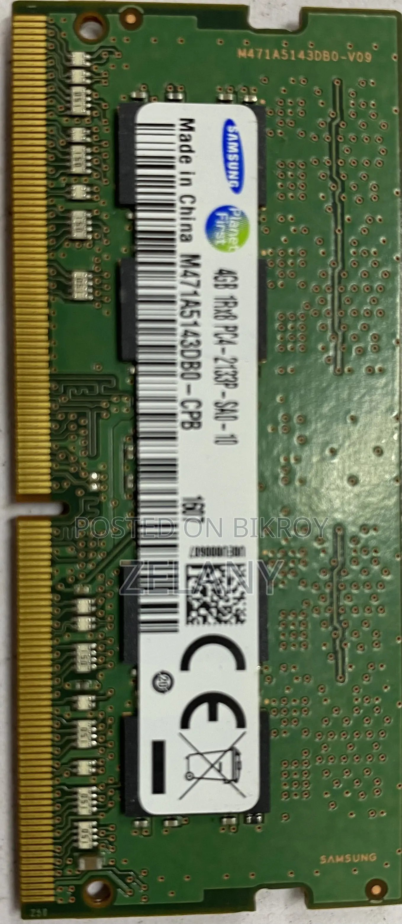 Samsung Original 4GB RAM.
