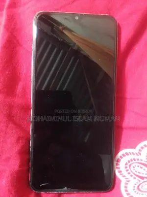 Samsung Galaxy A20s . (Used)