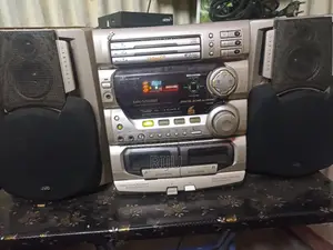 Jvc 1600Watt Sound System