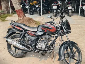 Bajaj Discover 125 . 2017