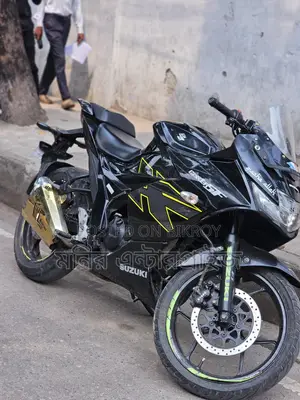 Suzuki Gixxer SF Carb DD 2021