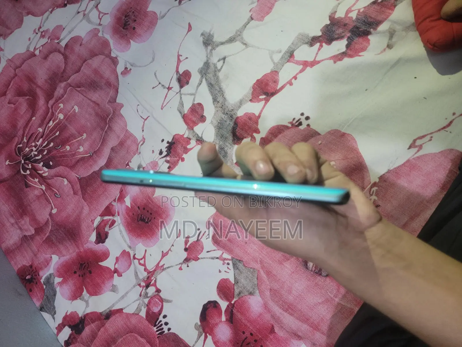 OnePlus 8T (Used)