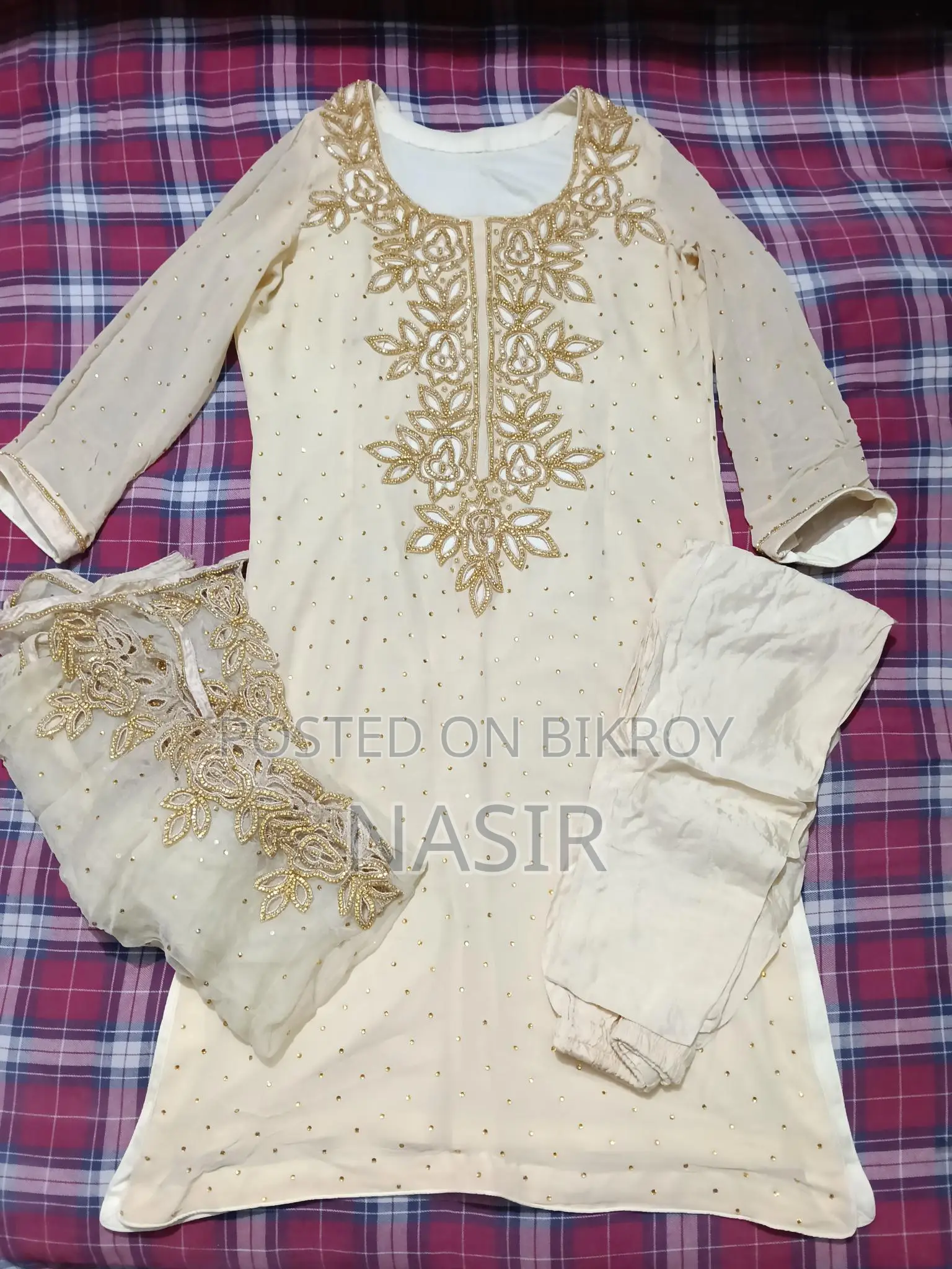 Buying from pink city mall three piece