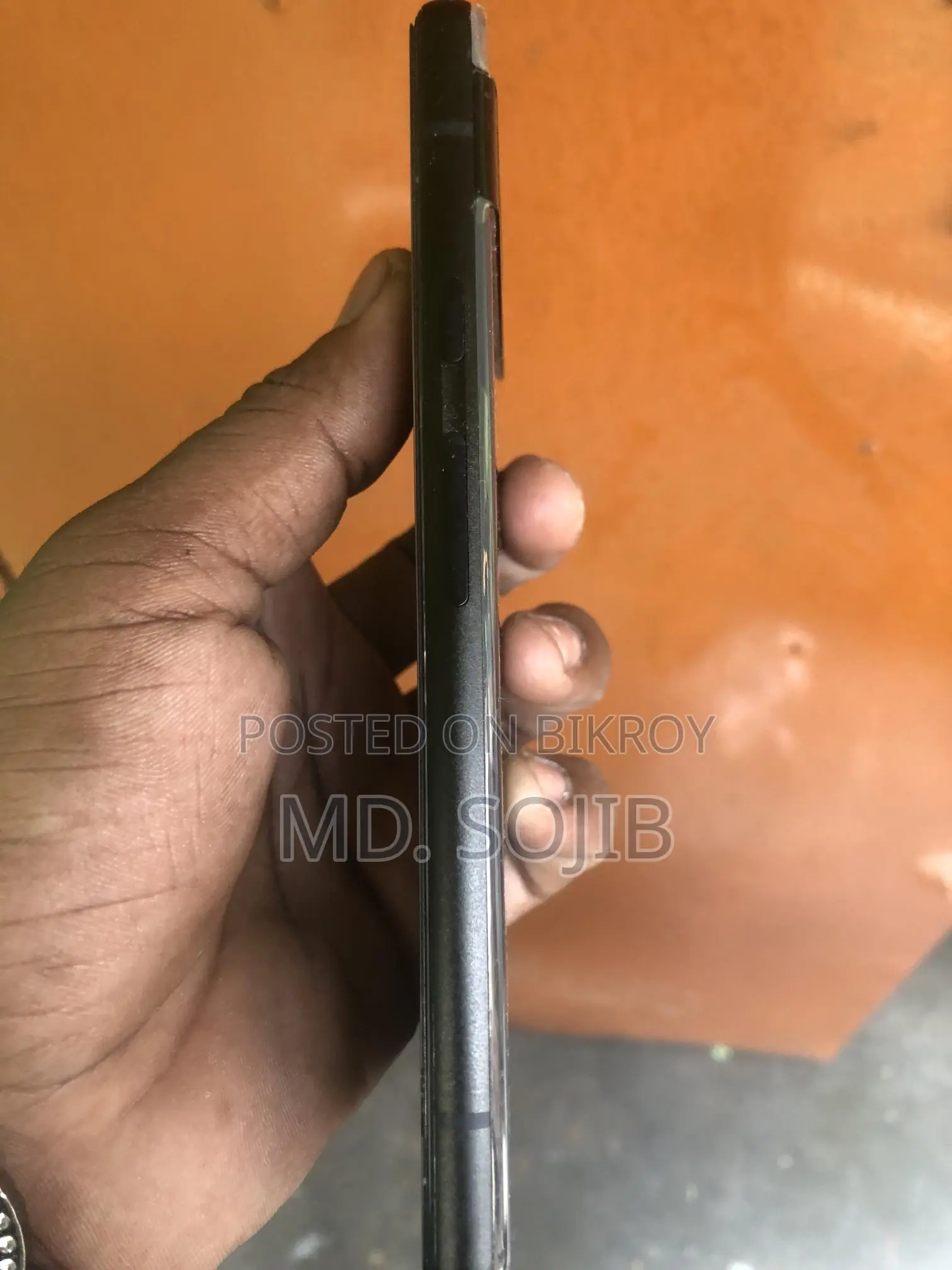 Google Pixel 6a 8-128 (Used)