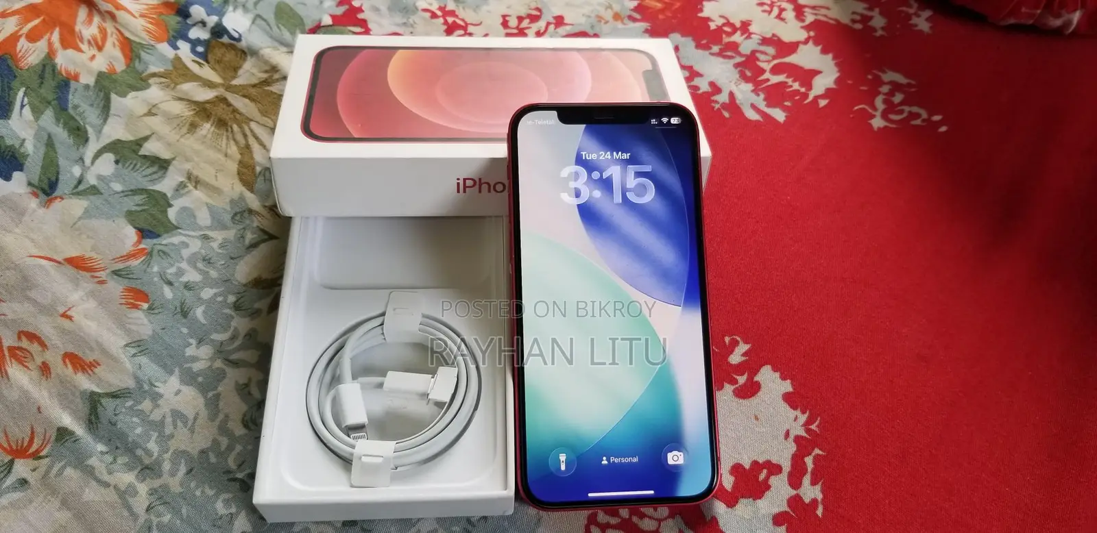 Apple iPhone 12 / 64 GB (Used)