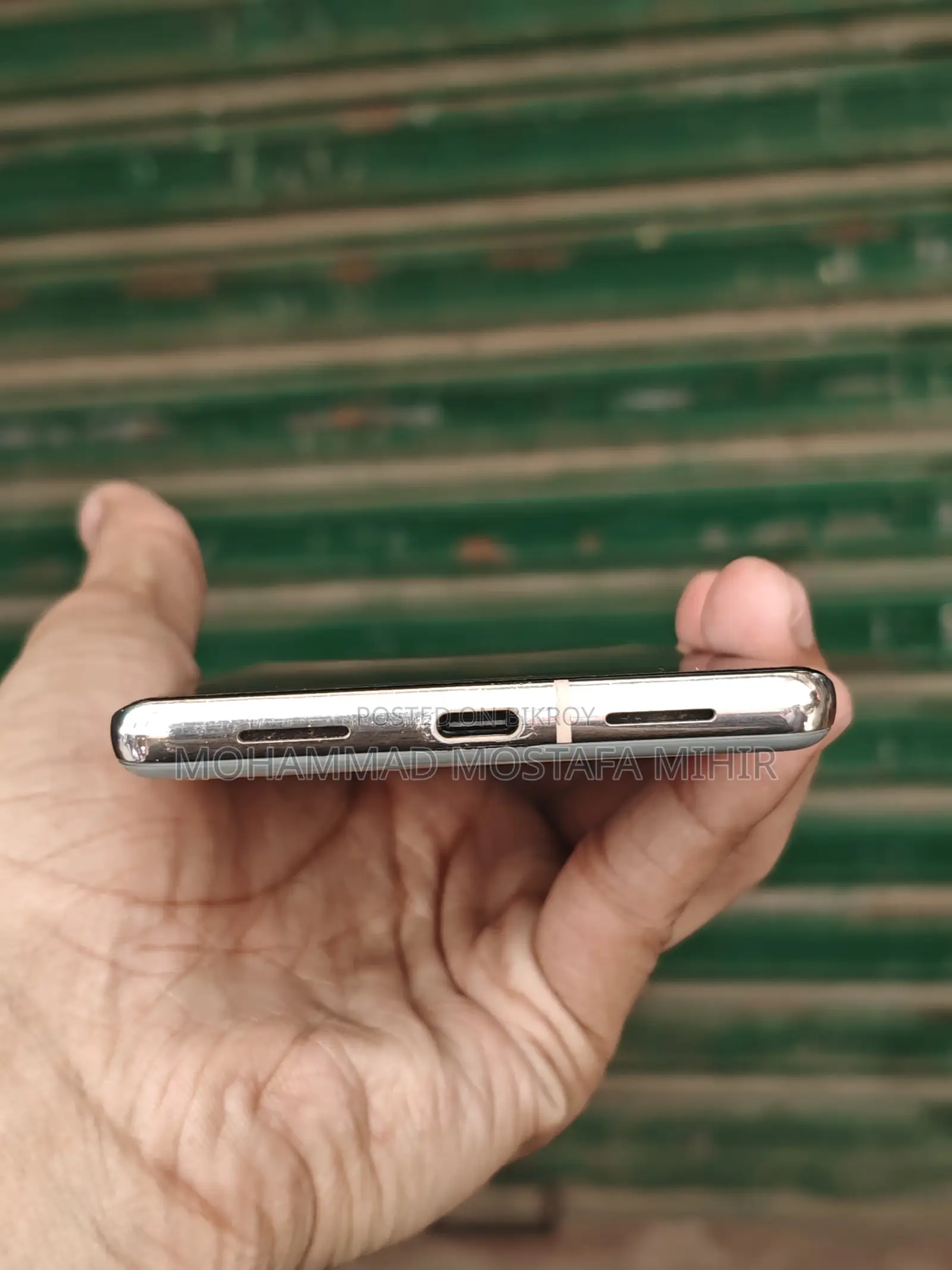 Google Pixel 7 Pro . (Used)
