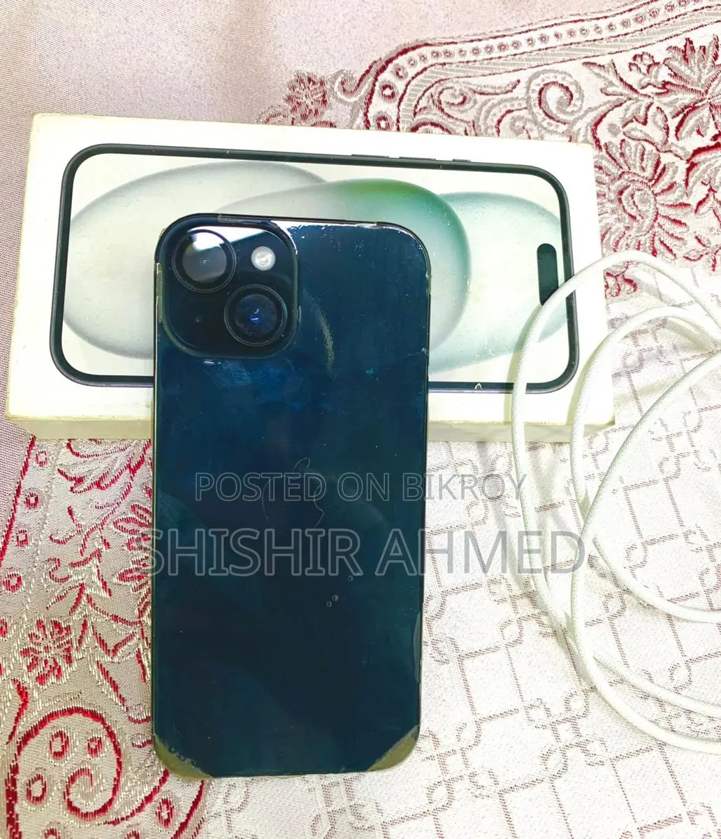 Apple iPhone 15 . (Used)