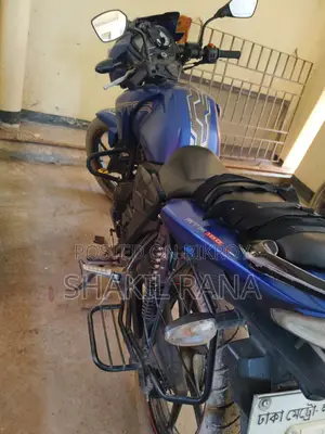 TVS APACHE RTR 150 . 2019