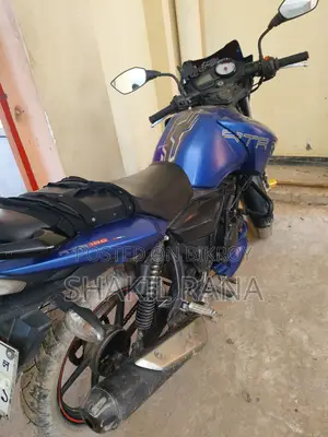 TVS APACHE RTR 150 . 2019