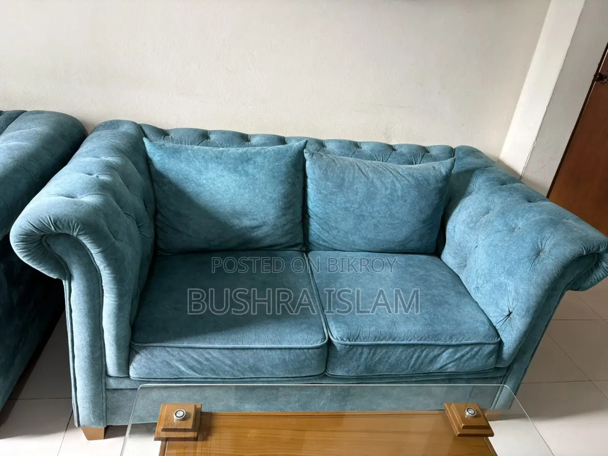 Beautiful Sofa Set 2+2+1 With Center Table. Made Of Mehgony Wood.