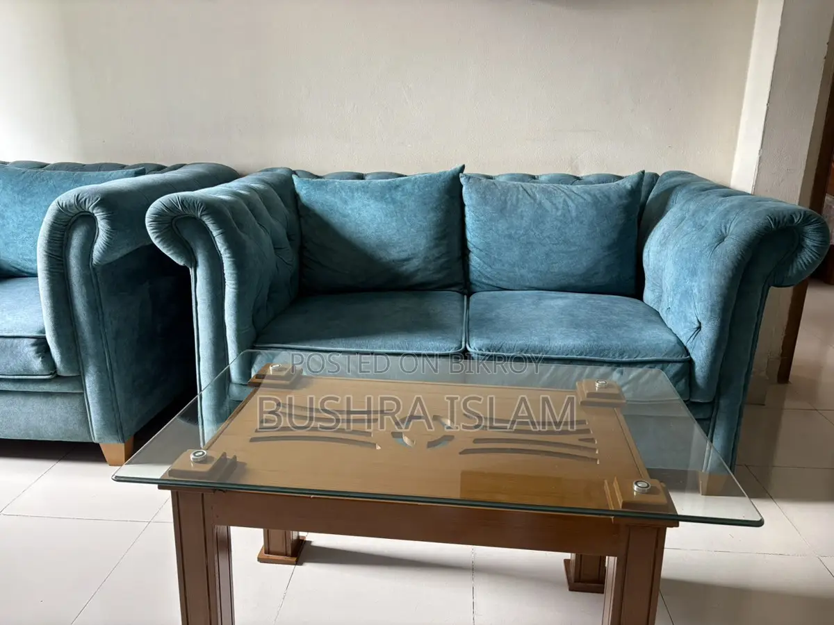 Beautiful Sofa Set 2+2+1 With Center Table. Made Of Mehgony Wood.