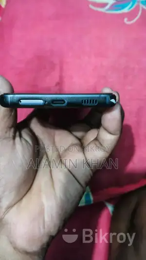 Samsung Galaxy S21 FE 5G 8 / 256 (Used)