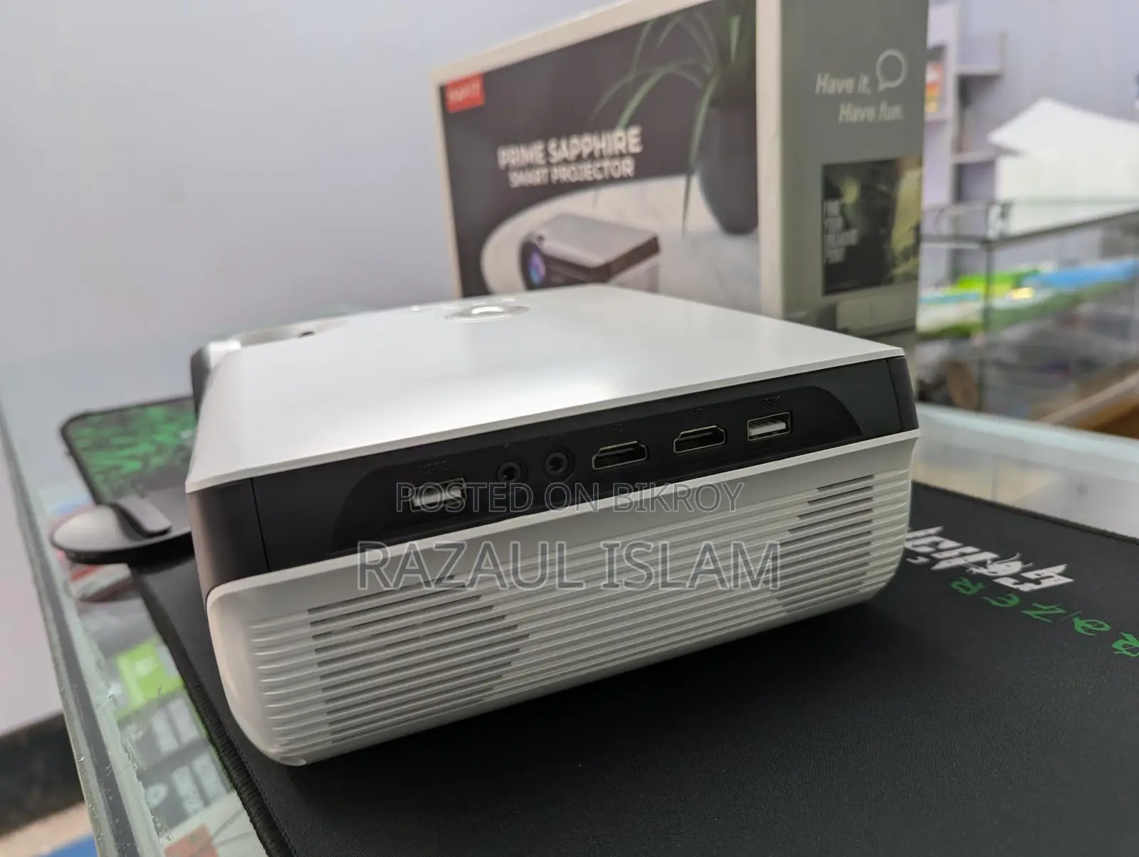 Havit PJ209 Pro Android Portable Projector (Almost New)