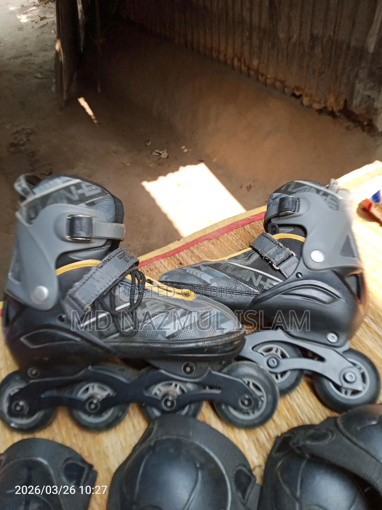 Skating Shoes
