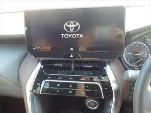 Toyota Harrier Z Pack. 2021