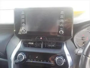 Toyota Harrier S Pack. 2022