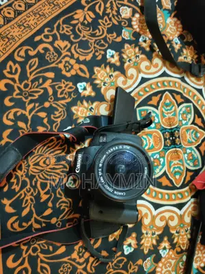 Canon 750D