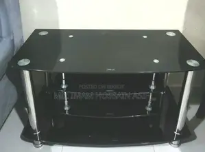 টেম্পারড গ্লাস টিভি স্ট্যান্ড