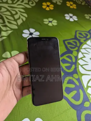 Apple iPhone XS (Used)