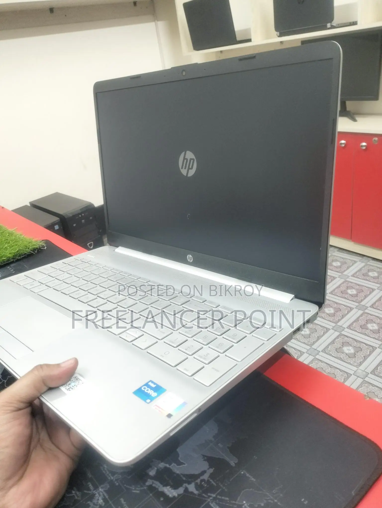 HP Laptop 11 GEN 512 SSD 8 GB RAM For Sell