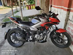 Hero Xtreme 125R . 2025