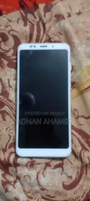 Xiaomi Redmi 5 Plus 3/32 (Used)