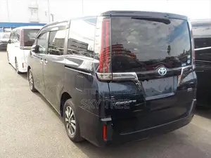 Toyota Esquire GIP Pack. 2020