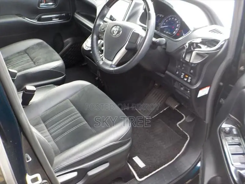 Toyota Esquire GIP Pack. 2020